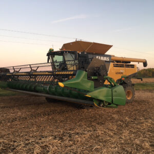 700-0008-1W-G Adapter: CLAAS Lexion Combine to John Deere Header