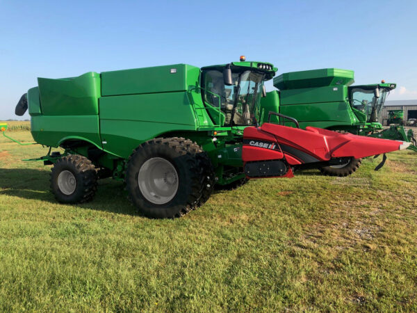 700-0271 Adapter: John Deere Combine to Case IH/New Holland Header