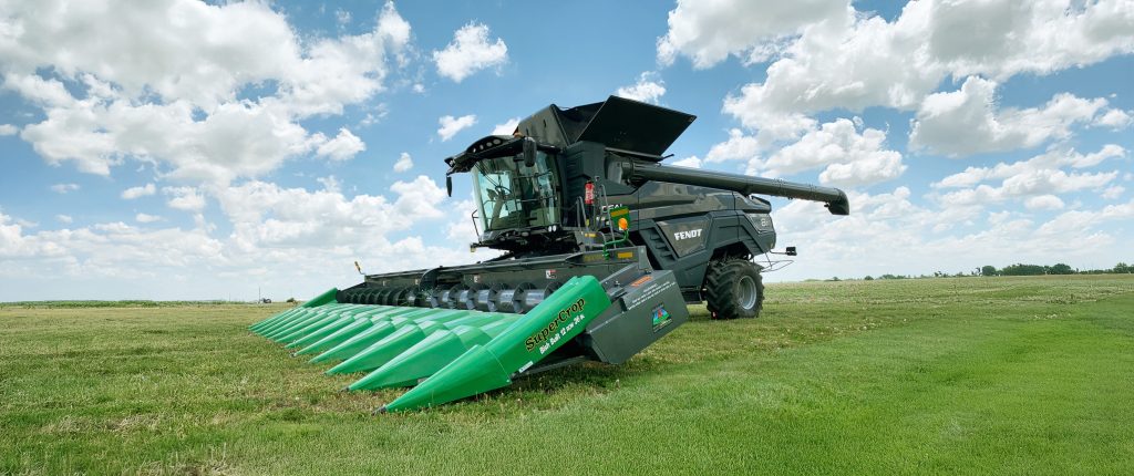 Field-ready header adapter kit with hydraulic and electrical components