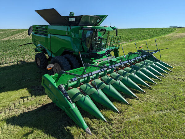 10 Row 36" - 40" Down Corn Reel - Complete – 190-10R40 - Image 5