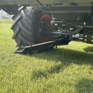 Rear hitch for Claas Lexion 4WD combine designed for towing and transport
