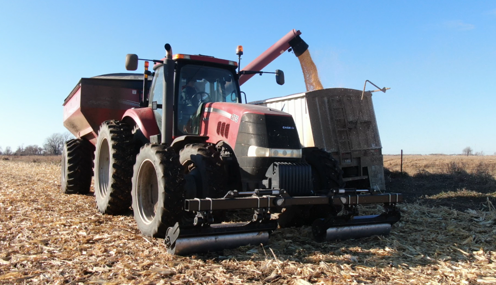 Stalk roller system for Case IH® Magnum tractors (MX Series only) - Image 5