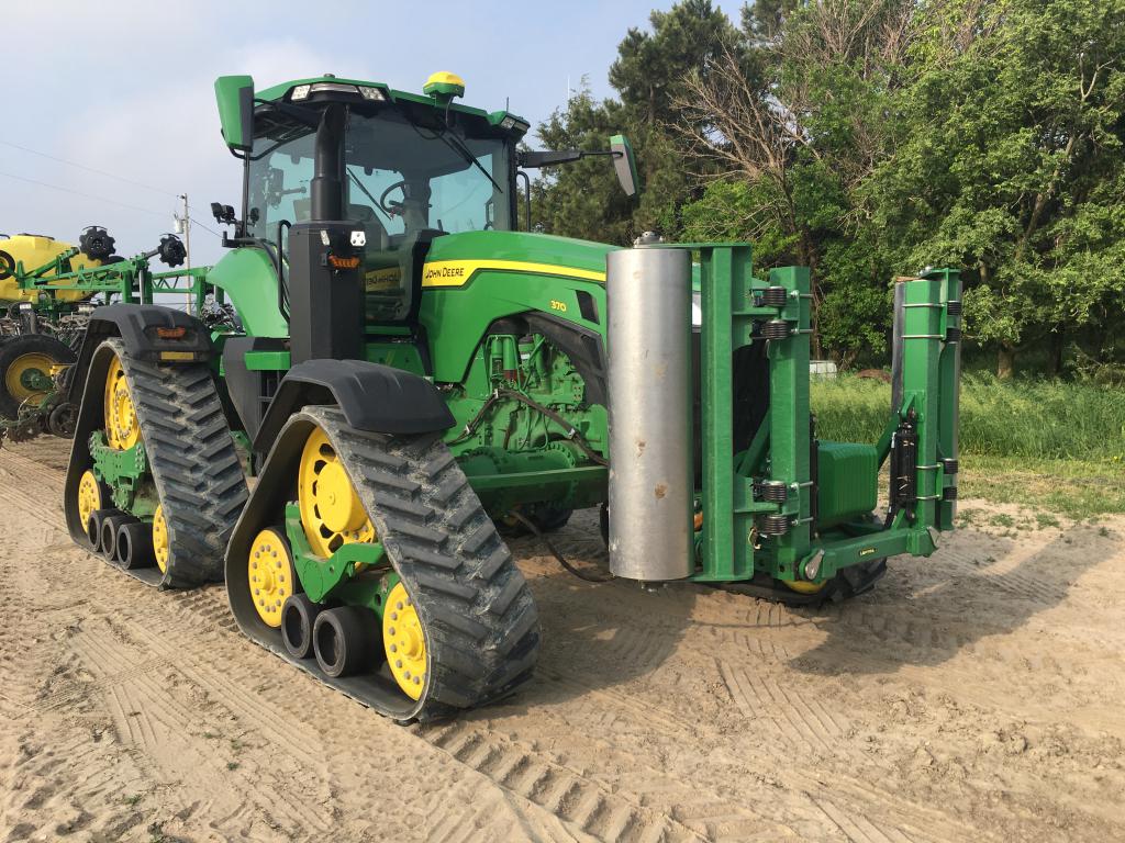 Stalk roller system for John Deere® 8RX Series tractors (52") - Image 5