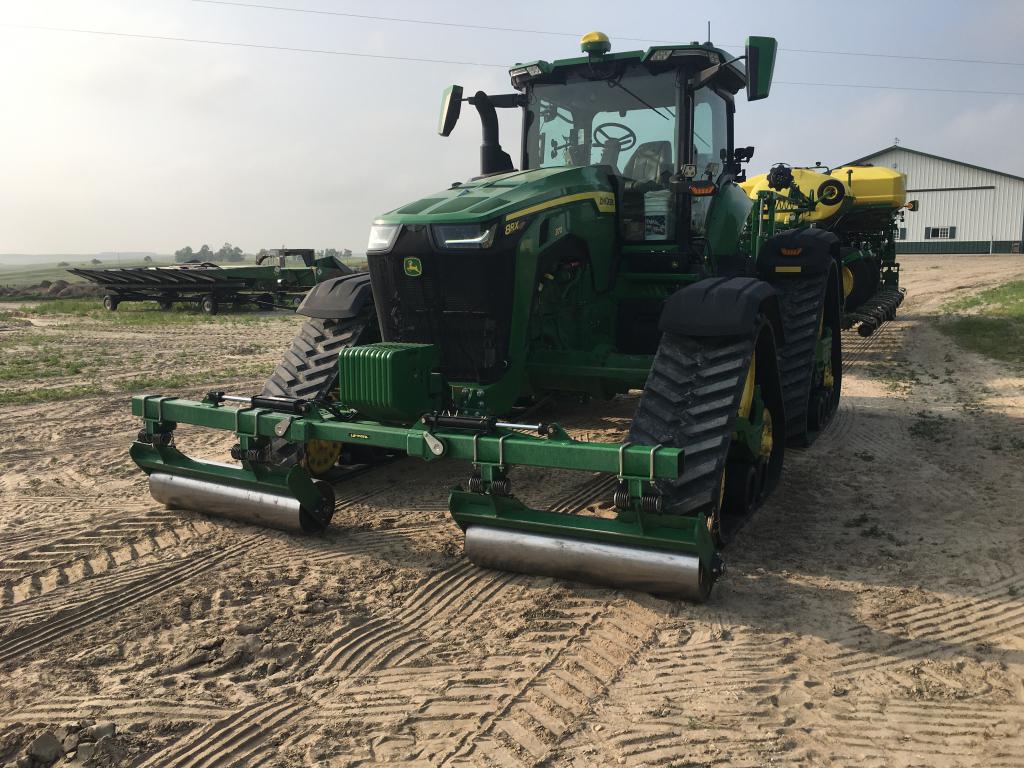 Stalk roller system for John Deere® 8RX Series tractors (52") - Image 6