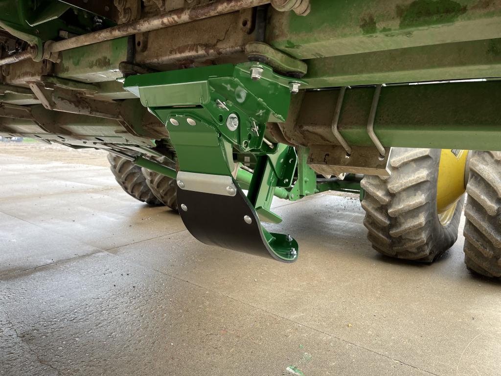 OEM-style JD corn head stalk deflector
